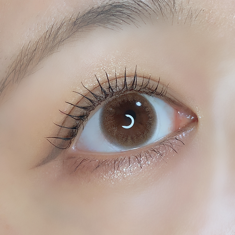 パフブラウン装着画像1