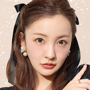 板野友美（ともちん）